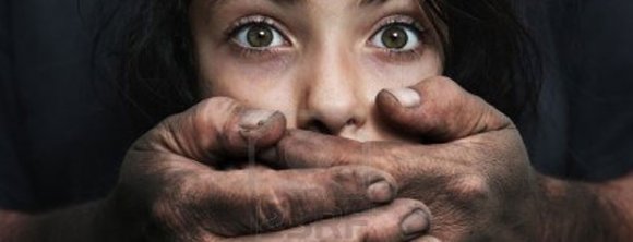 اغلب آسیب های اجتماعی استان ناشی از حمل مواد است