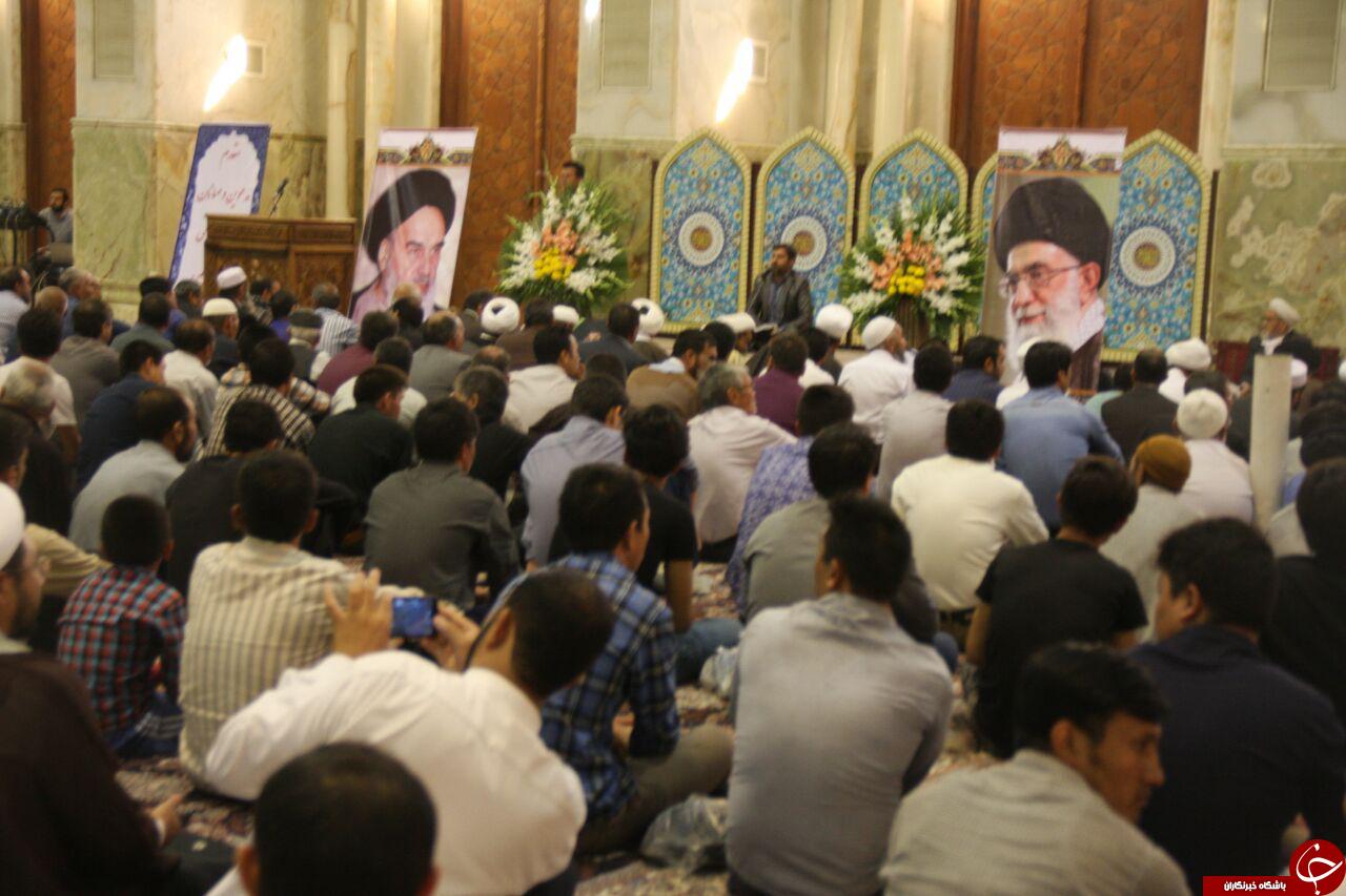 گزارش تصویری از بزرگداشت چهلمین روز شهدای دهمزنگ در مرقد مطهر امام خمینی(ره)
