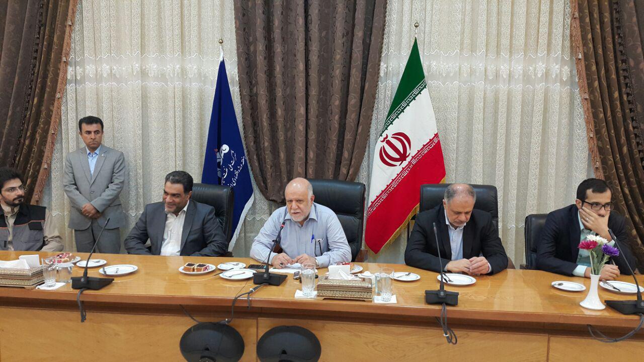 هشدار وزیر نفت به مخالفان ورود سرمایه گذاران خارجی