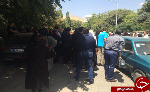 حضور هنرمندان در منزل داوود رشیدی