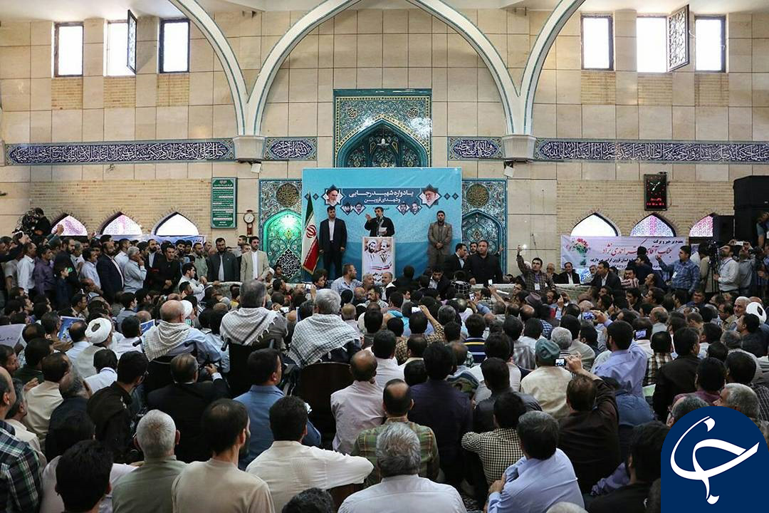 جمعیت حاضر در سخنرانی احمدی نژاد در قزوین چقدر بود؟ + تصاویر