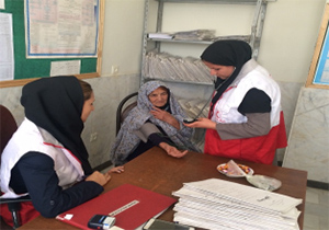 خدمت‌رسانی رایگان کاروان‌های سلامت در استان اصفهان