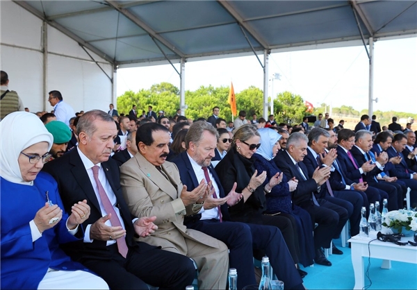 حضور اردوغان در مراسم افتتاح سومین پل معلق روی تنگه بسفر در ترکیه+ تصاویر