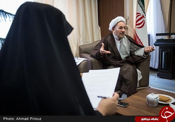 مدافع سرسخت استفاده روسیه از پایگاه نظامی همدان هستم/ اصلاح&zwnj;طلبان چاره&zwnj;ای جز حمایت از روحانی ندارند/ برجام سایه جنگ را از سر کشور برداشت
