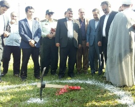 کلنگ احداث کلینیک تخصصی بیمارستان صومعه سرا به زمین زده شد