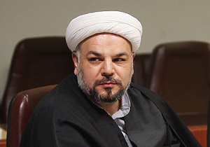 مسابقات قرآن کریم و نهج‌البلاغه بین بیمارستان ها و مراکز درمانی برگزار می‌شود