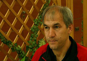مربی پیشین پرسپولیس،استقلالی شد