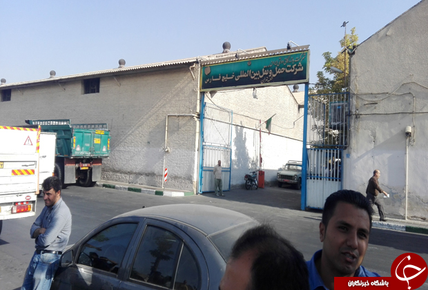 گلایه کارمندان و رانندگان یک شرکت حمل و نقل + فیلم و تصاویر