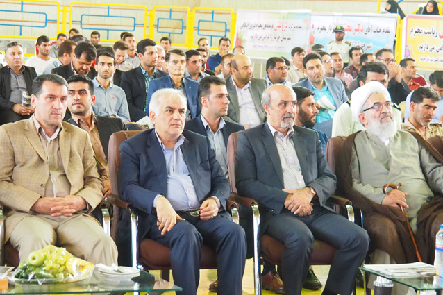آغاز ساخت ورزشگاه در جویبار با حضور وزیر ورزش
