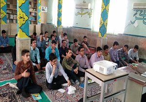 برگزاری نشست عقیدتی در بین دانش آموزان