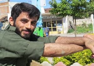 مدافع حرمی که برات شهادت را از شهدای گمنام گرفت