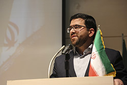 باید در مقابل منافقان هوشیارانه عمل کنیم