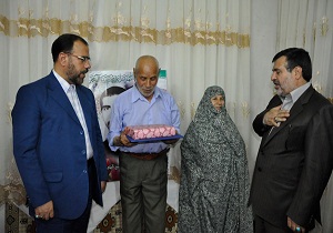 دیدار معاون رئیس جمهور با خانواده شهیدان "شفیع آبادی"
