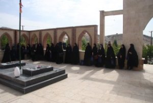 اعزام 70 دانشجوی دانشگاه علوم پزشکی به مناطق محروم