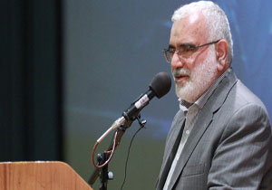 حقوقدانان نقش مهمی در حفظ آرمان‌های انقلاب دارند