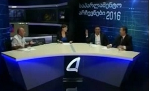 مشاجره و درگیری دو نامزد انتخابات در مناظره تلویزیونی + فیلم