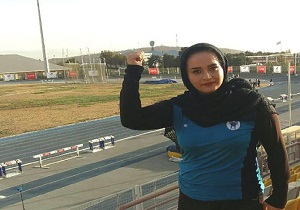 پریناز ابراهیمی همچنان در صدر پرتاب چکش بانوان کشور