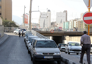 کمبود پارکینگ در مرکز شهر شیراز