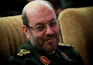 وزیر دفاع شهرکرد را ترک کرد