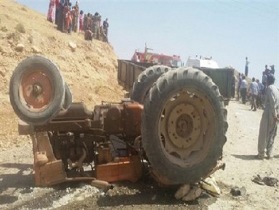 تراکتور جان کشاورز را گرفت