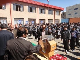 برگزاری جشن عاطفه ها در مدارس ناحیه یک استان