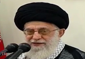 تازه ترين روايت رهبر انقلاب از وصيت‌نامه متحيركننده‌ی یک شهید + فیلم