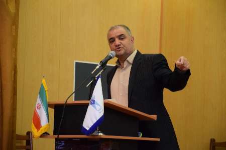 صندلی های خالی درواحدهای دانشگاه آزاد کشور