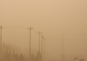 امدادرسانی به 900 طوفان زده در جریان طوفان شن