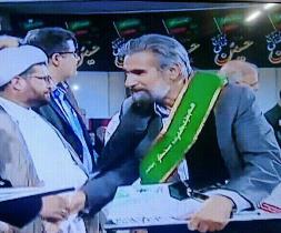 تقدیر از شاعر یزدی در اجلاس بین‌ المللی تجلیل از پیرغلامان و خادمان حسینی