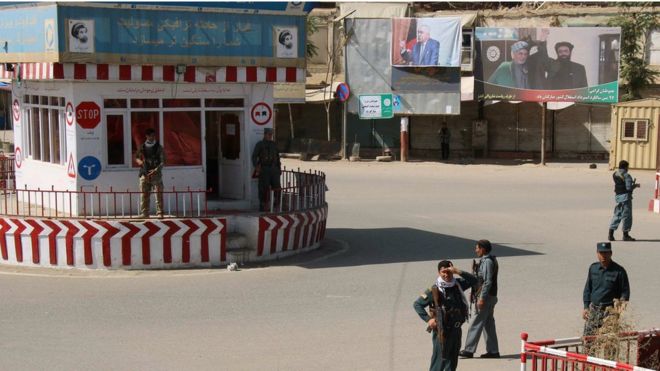 طالبان می&zwnj;گویند به مرکز شهر قندوز نزدیک شده؛ وزارت دفاع افغانستان تکذیب می&zwnj;کند