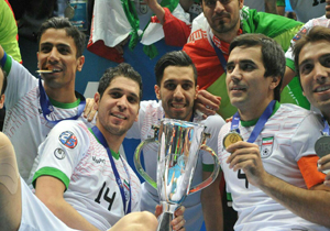 بازگشت ملی پوشان فوتسال از جام جهانی کلمبیا + فیلم