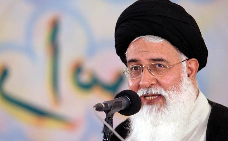 آن&zwnj;هایی که دم از تعامل با آمریکا می&zwnj;زنند کافر نیستند بلکه فقط دل به ترحم مستکبران بستند