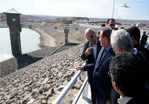 هیچ منبعی مهمتر از آب برای ایران وجود ندارد