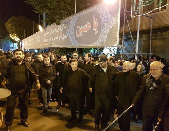 قلعه&zwnj;نویی در دسته عزاداری معروف تبریز+عکس