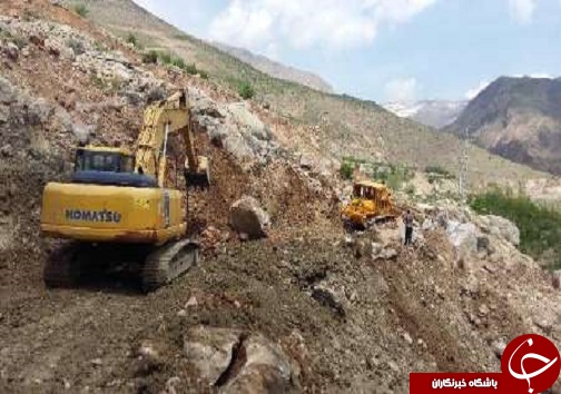 بهسازی 18 کیلومتر از راههای بخش الموت