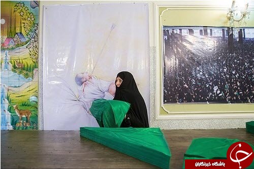 آماده&zwnj;سازی لباس شیرخوارگان حسینی +تصاویر