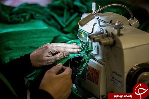 آماده&zwnj;سازی لباس شیرخوارگان حسینی +تصاویر