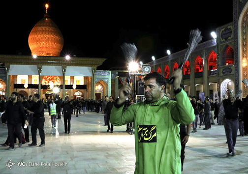 عزاداری ماه محرم در حرم شاهچراغ (ع) + تصاویر