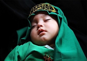 برگزاری مراسم شیرخوارگان حسینی در امامزاده غریب حسن ارومیه