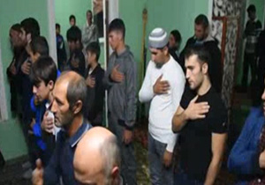 برپایی خیمه عزاداری امام حسین(ع) در قزاقستان جنوبی + فیلم