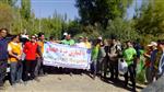 فرهنگ سازی "جمع آوری پلاستیک" در حاشیه رودخانه تربت حیدریه