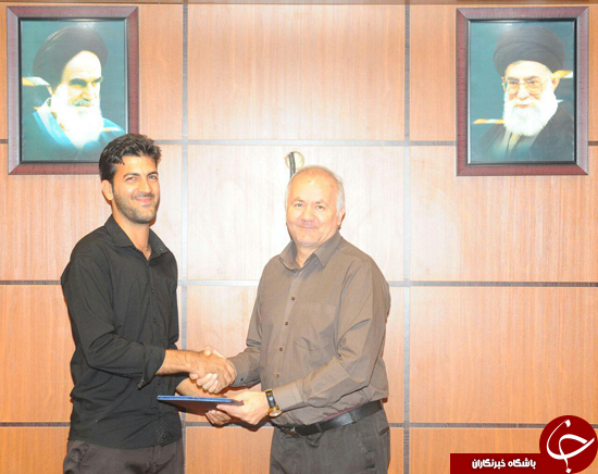 امانتداری تکنسین فنی فرودگاه بین المللی امام خمینی (ره) پول را به صاحبش بازگرداند +تصاویر