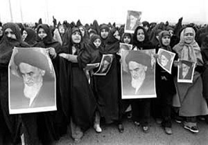 تاریخ شفاهی«زنان پشتیبان جنگ»اورمیه  گردآوری و منتشر می شود