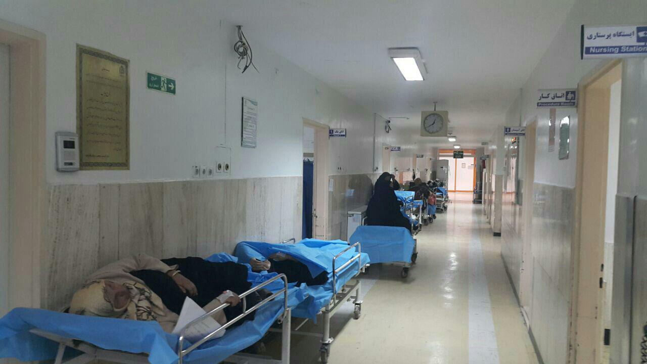 واکنش وزارت بهداشت به تشریح وضعیت کنونی بیمارستان های مشهد/ عکس های بیمارستان قائم سیاه نمایی است
