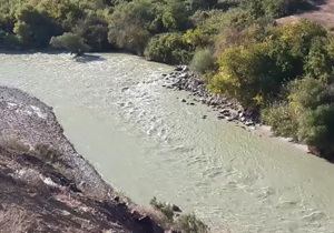 آلودگی رودخانه ارس از جانب ارمنستان + فیلم