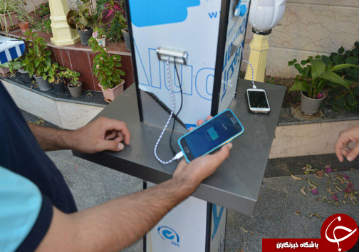 نصب ایستگاه شارژ خورشیدی تلفن همراه در شهرهای مازندران + تصاویر