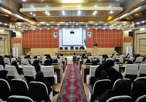 دیدار بانوان با نماینده استان در مجلس خبرگان
