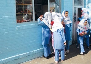 این خوراکی ها را دانش آموزان نخرند