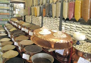 لزوم جلوگیری از خام فروشی گیاهان دارویی!
