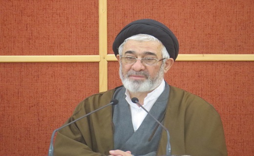 اقامه نماز جماعت ظهر در تاسوعا و عاشورای حسینی